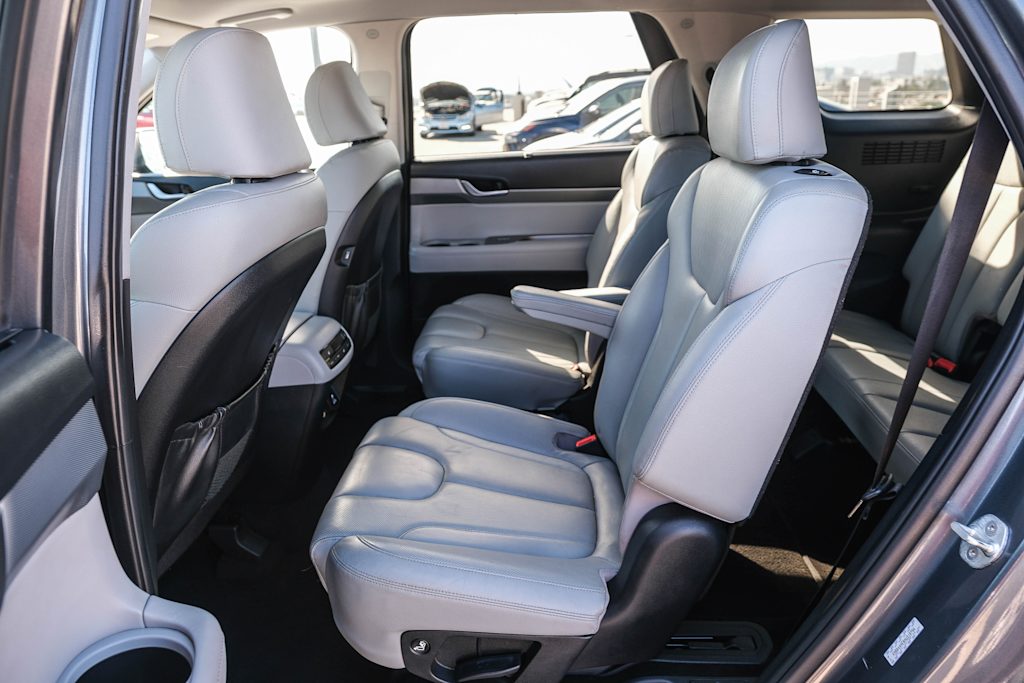 Thumbnail: 2021 Hyundai Palisade - 25