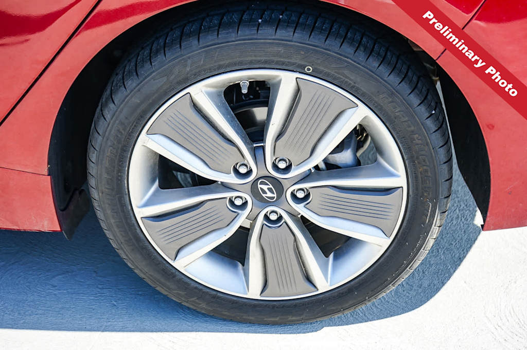 Thumbnail: 2019 Hyundai Ioniq - 6