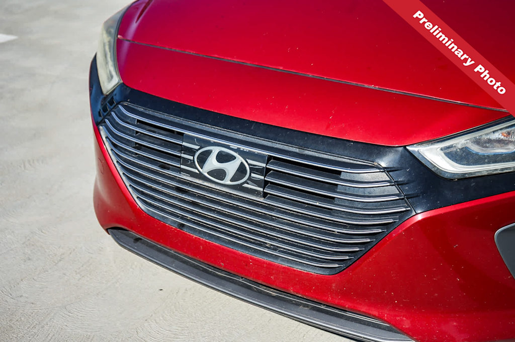 Thumbnail: 2019 Hyundai Ioniq - 15