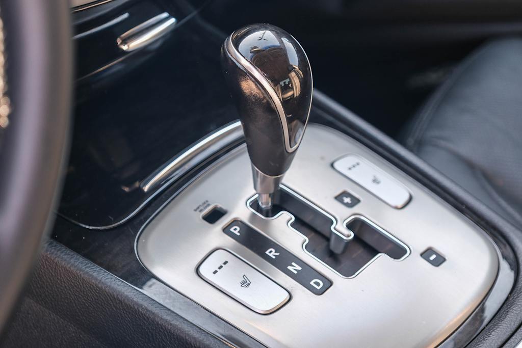 Thumbnail: 2013 Hyundai Genesis - 14
