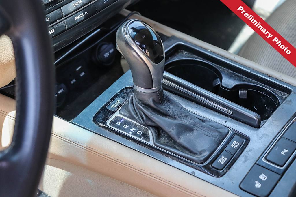 Thumbnail: 2015 Hyundai Genesis - 10