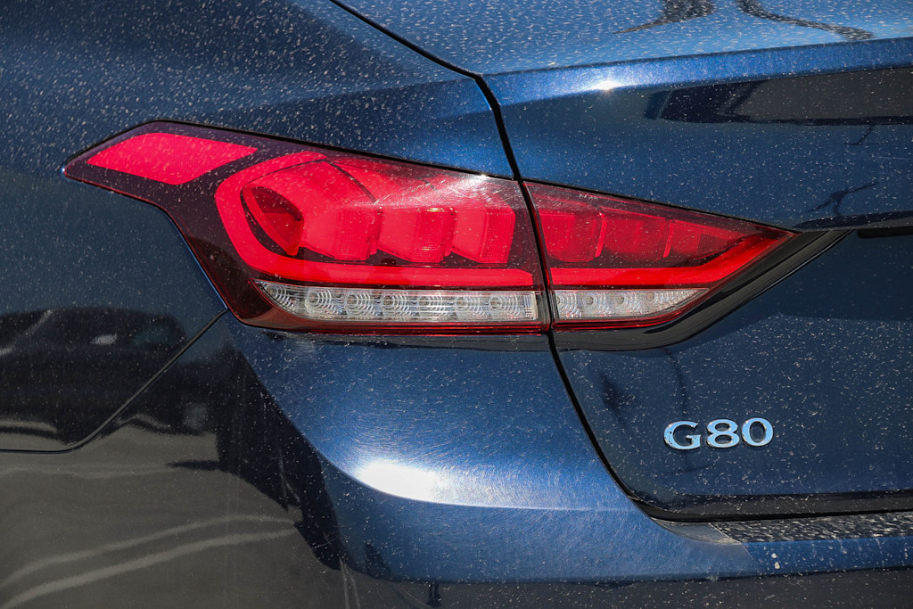 Thumbnail: 2018 Genesis G80 - 17