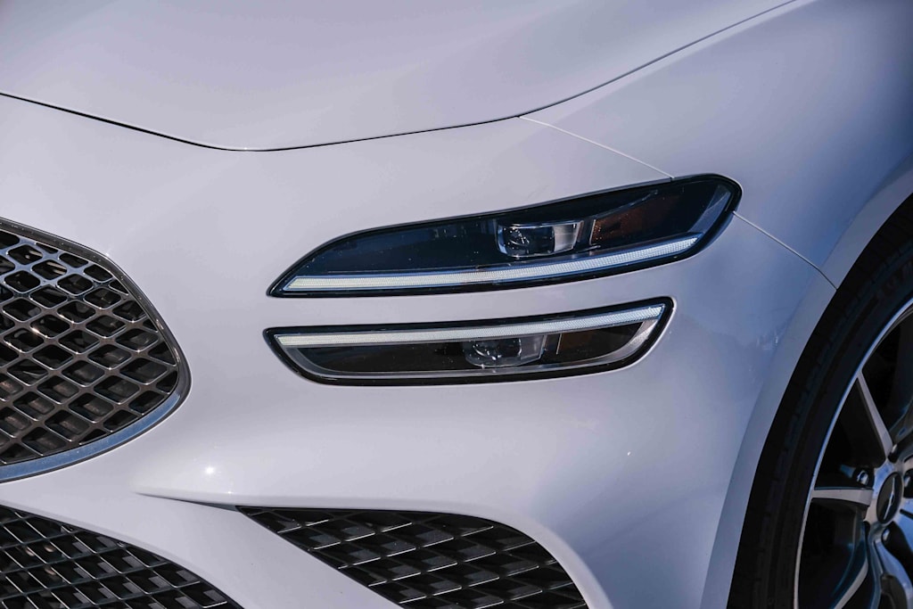 Thumbnail: 2023 Genesis G70 - 22