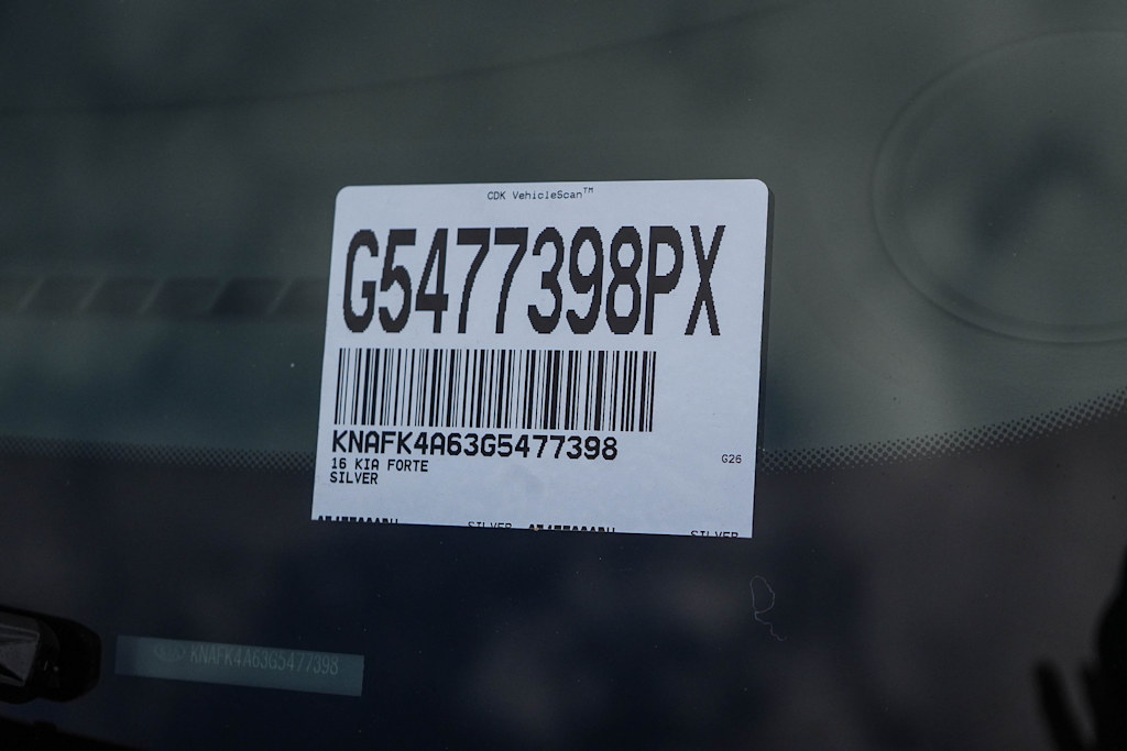 Thumbnail: 2016 Kia Forte - 29