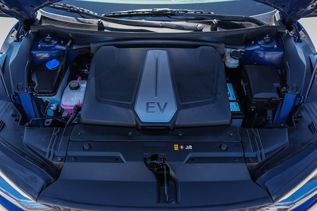 Thumbnail: 2023 Kia EV6 - 7