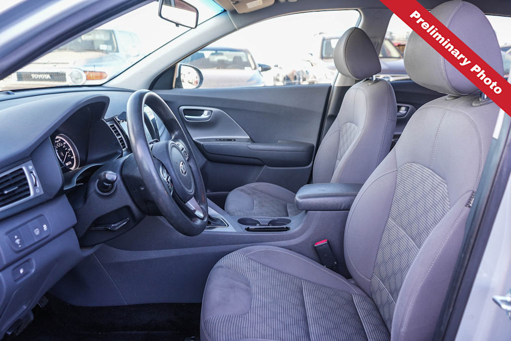 Thumbnail: 2019 Kia Niro - 7