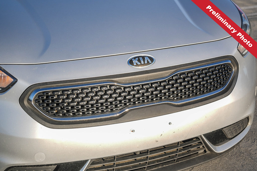 Thumbnail: 2019 Kia Niro - 15