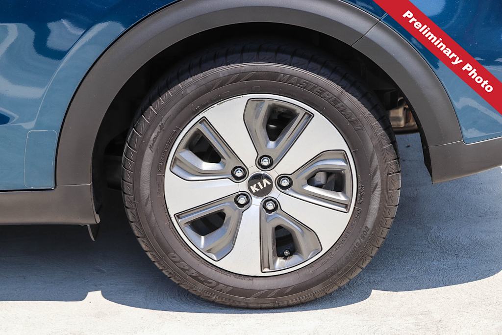 Thumbnail: 2019 Kia Niro - 18