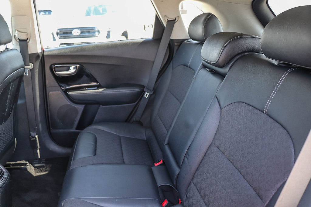 Thumbnail: 2020 Kia Niro - 12