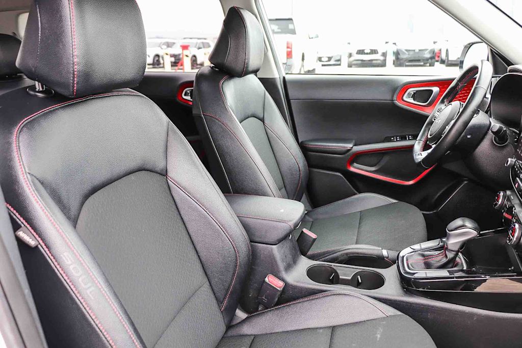 Thumbnail: 2023 Kia Soul - 9