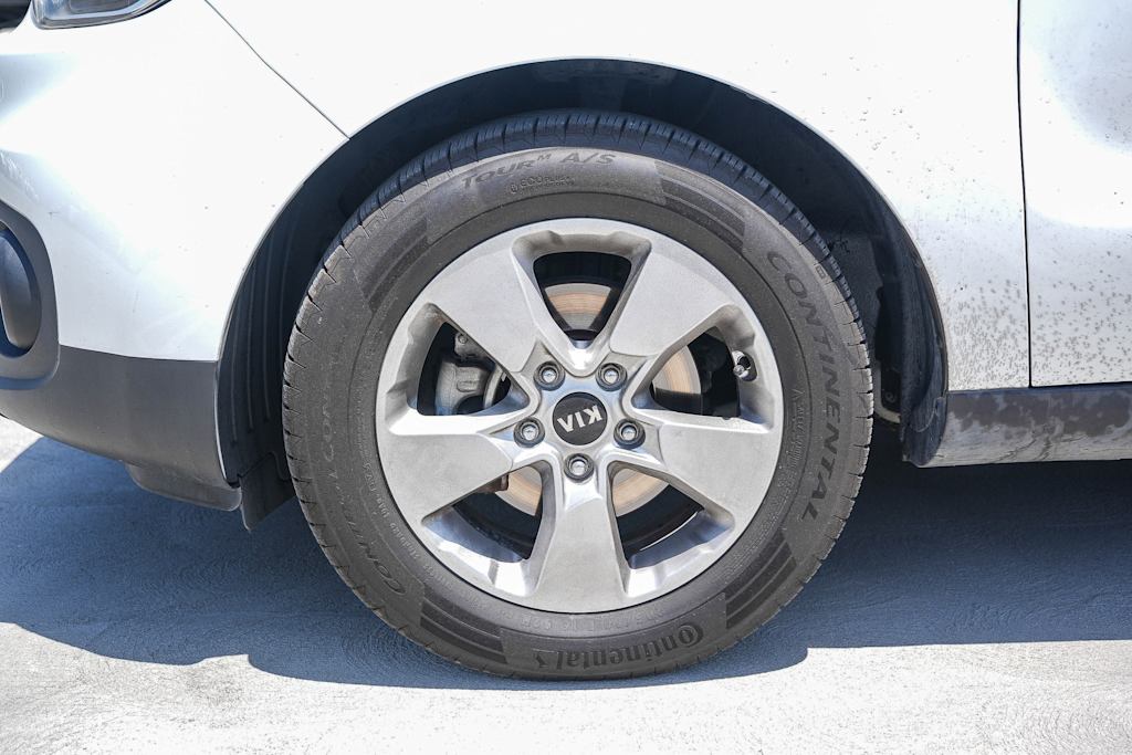 Thumbnail: 2017 Kia Soul - 19