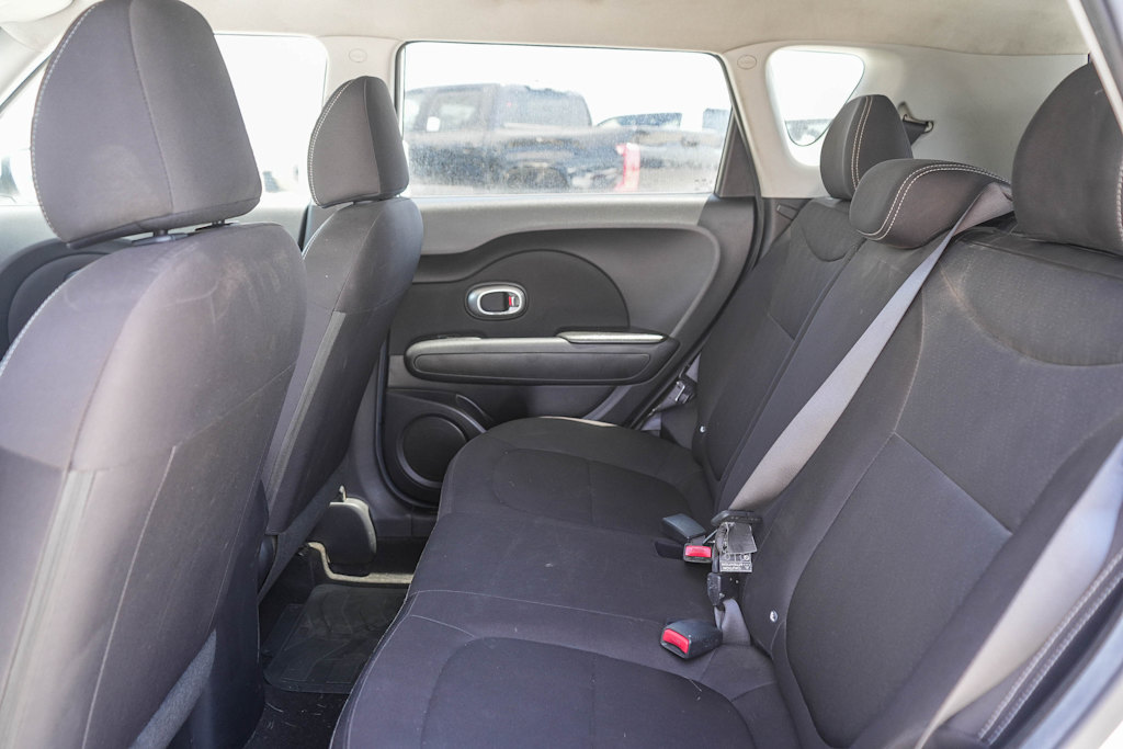 Thumbnail: 2017 Kia Soul - 9