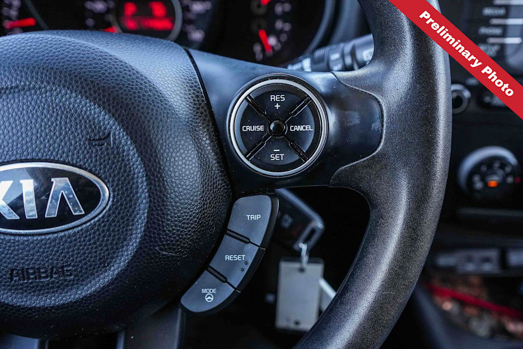 Thumbnail: 2014 Kia Soul - 21