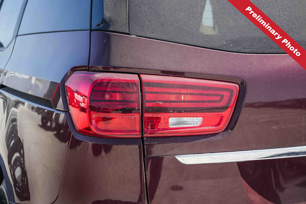 Thumbnail: 2019 Kia Sedona - 16