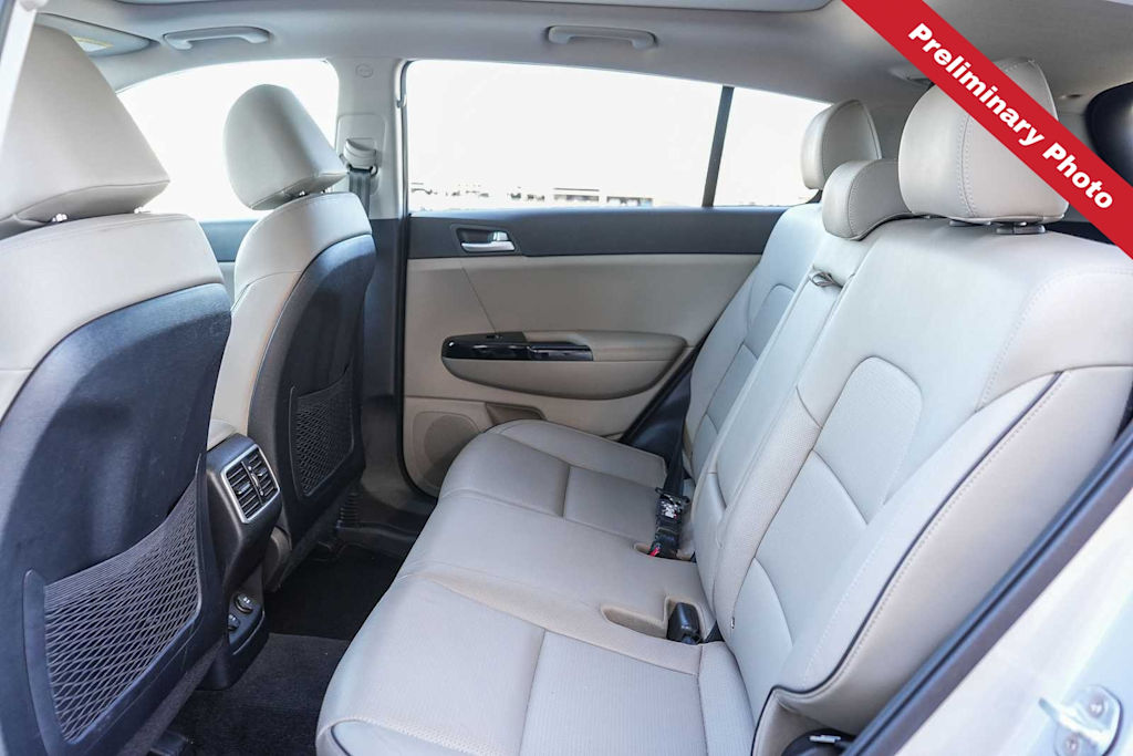 Thumbnail: 2021 Kia Sportage - 8