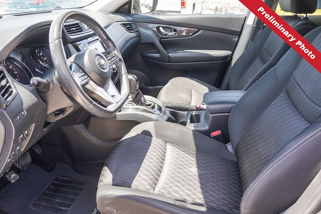 Thumbnail: 2018 Nissan Rogue - 8