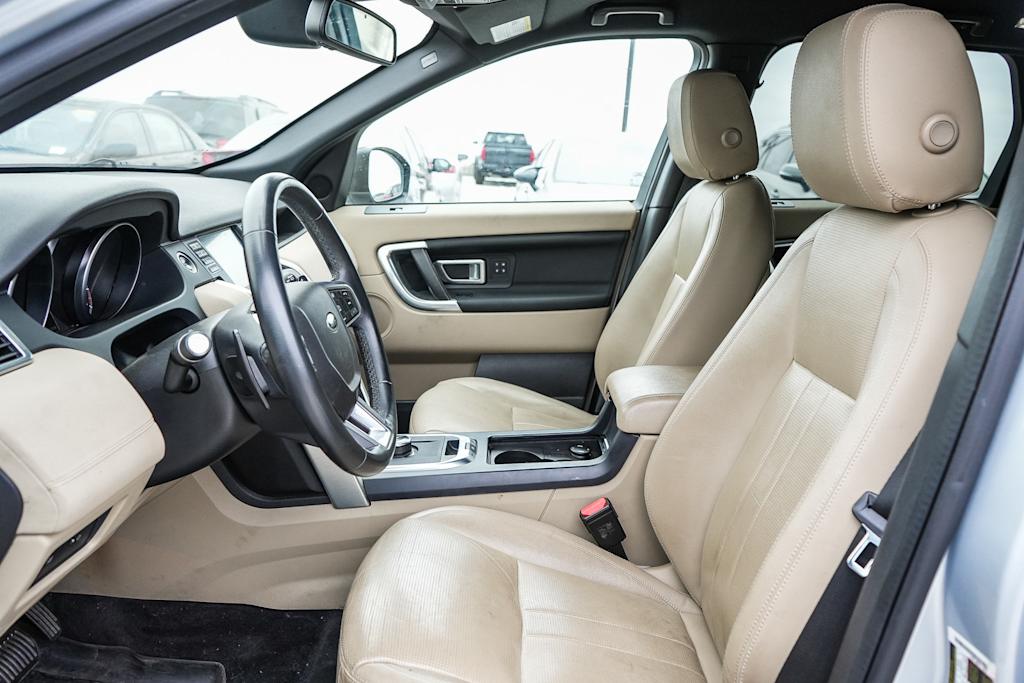 Thumbnail: 2019 Land Rover Discovery Sport - 8