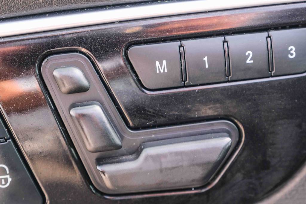 Thumbnail: 2019 INFINITI QX30 - 23
