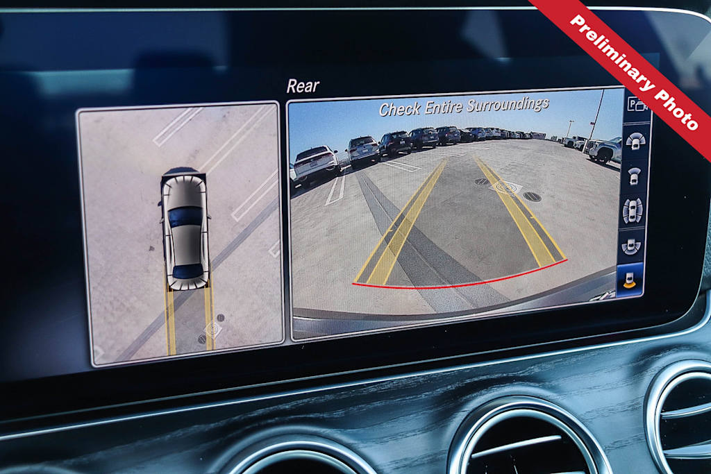 Thumbnail: 2020 Mercedes-Benz E-Class - 10