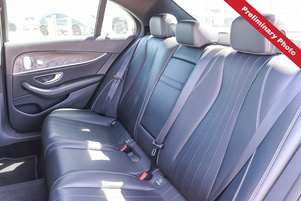 Thumbnail: 2020 Mercedes-Benz E-Class - 9