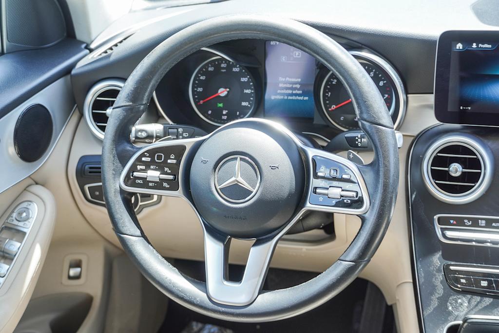 Image 9 of 2021 Mercedes-Benz GLC