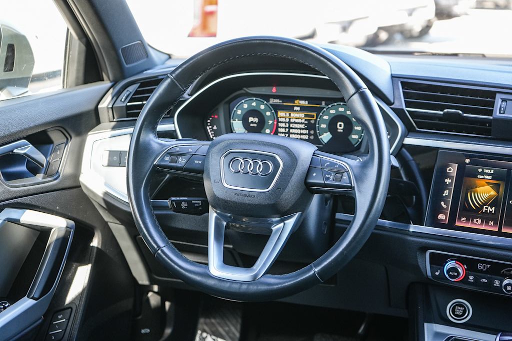 Thumbnail: 2024 Audi Q3 - 12