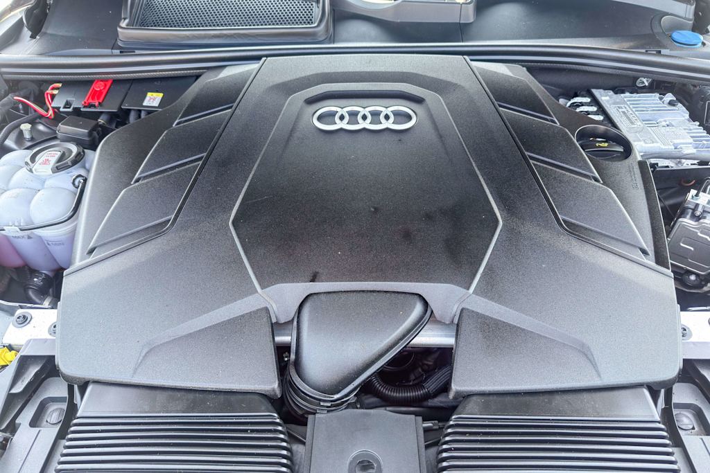 Thumbnail: 2025 Audi Q7 - 8