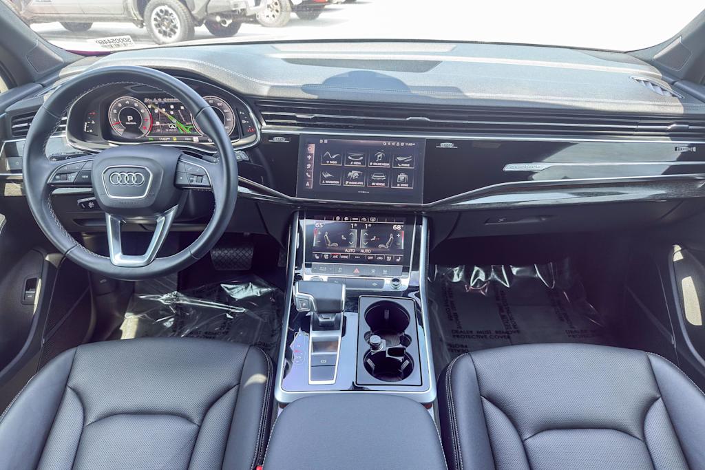 Thumbnail: 2025 Audi Q7 - 2