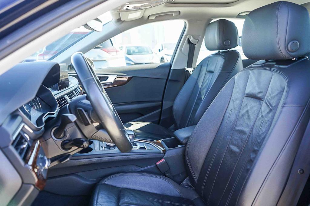 Thumbnail: 2019 Audi A4 - 11