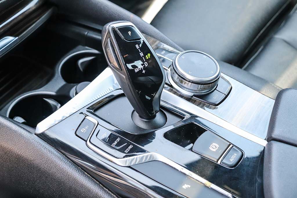 Thumbnail: 2019 BMW 5 Series - 13