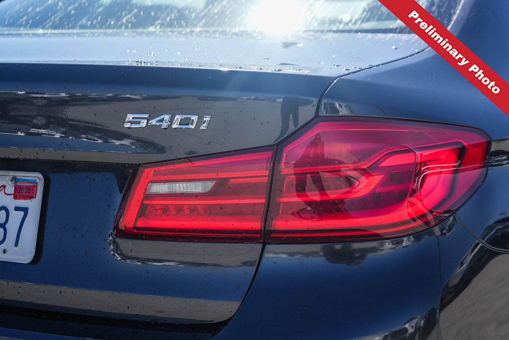 Thumbnail: 2019 BMW 5 Series - 18