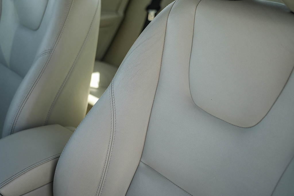 Thumbnail: 2015 Volvo S60 - 27