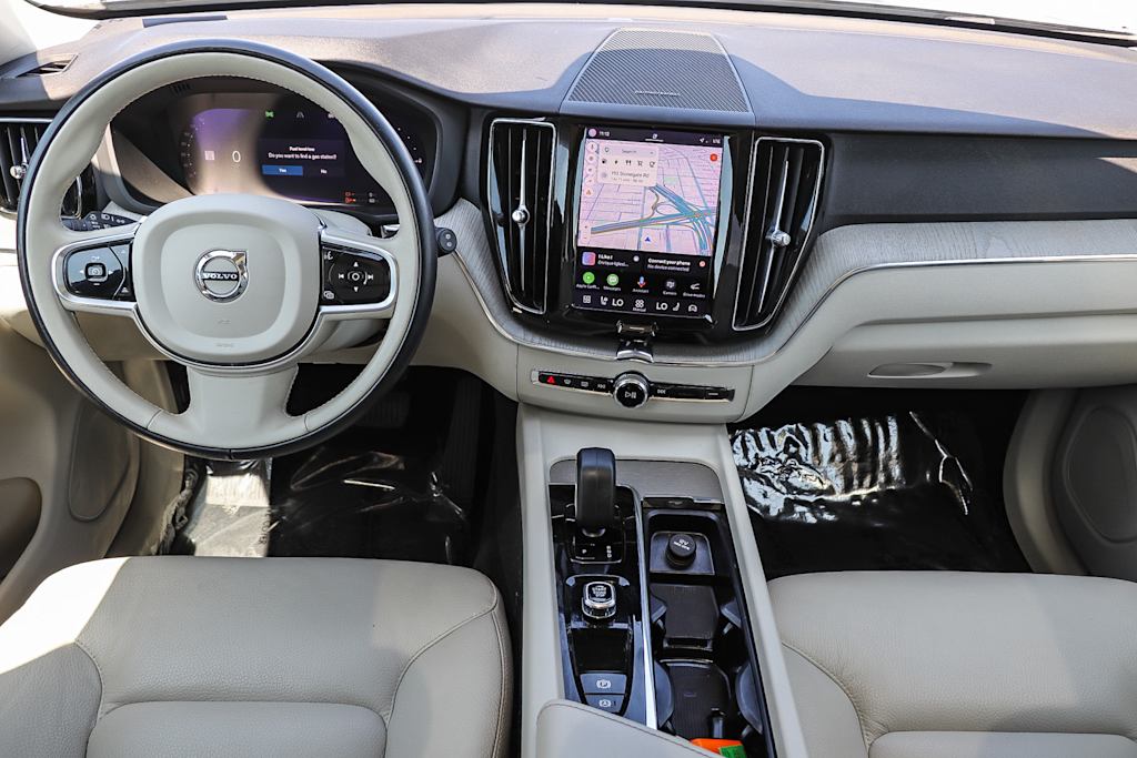 Thumbnail: 2023 Volvo XC60 - 2