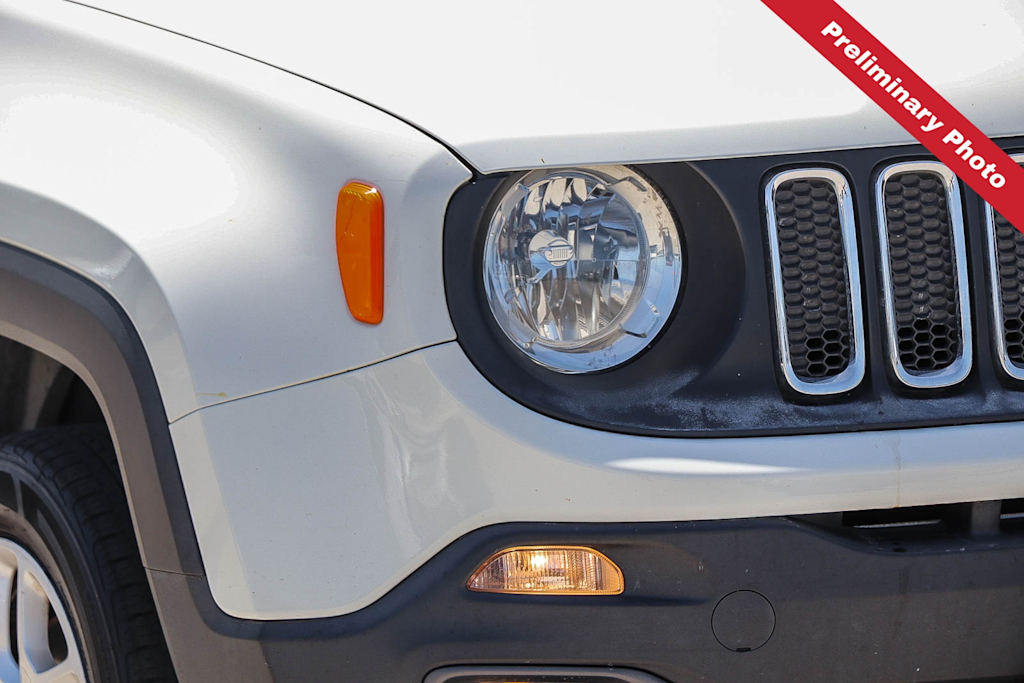 Thumbnail: 2017 Jeep Renegade - 15