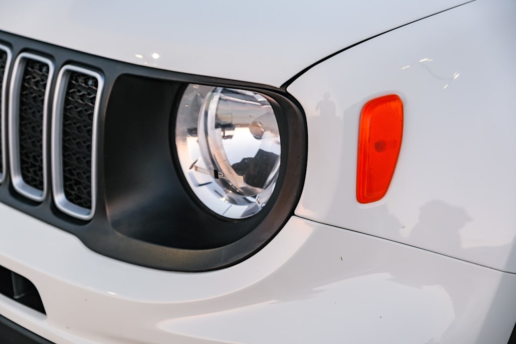 Thumbnail: 2023 Jeep Renegade - 22
