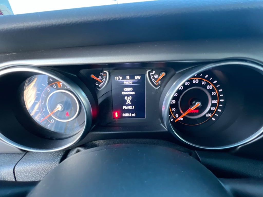 Thumbnail: 2018 Jeep Wrangler - 13