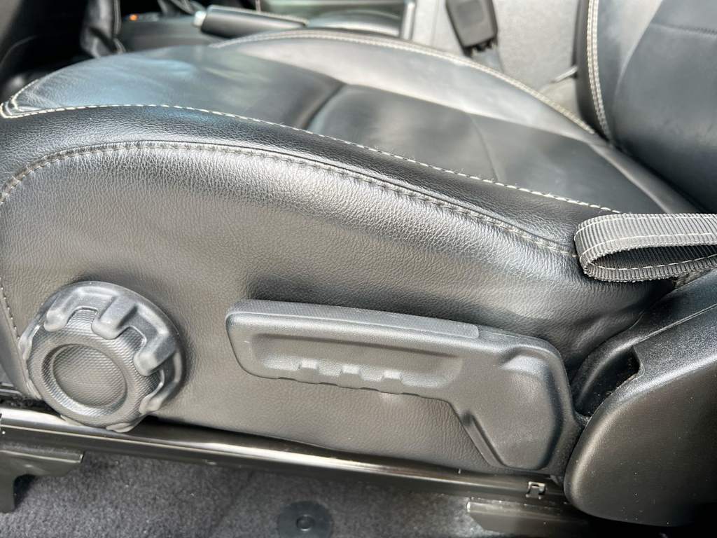 Thumbnail: 2020 Jeep Wrangler - 19