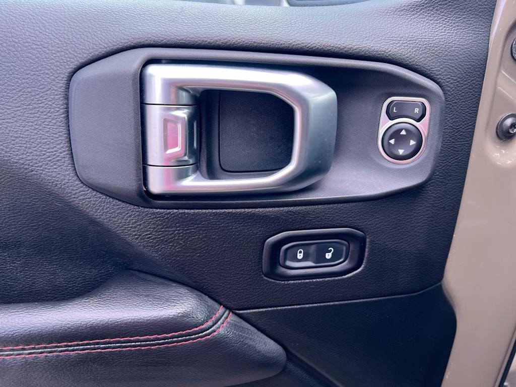 Thumbnail: 2020 Jeep Gladiator - 20