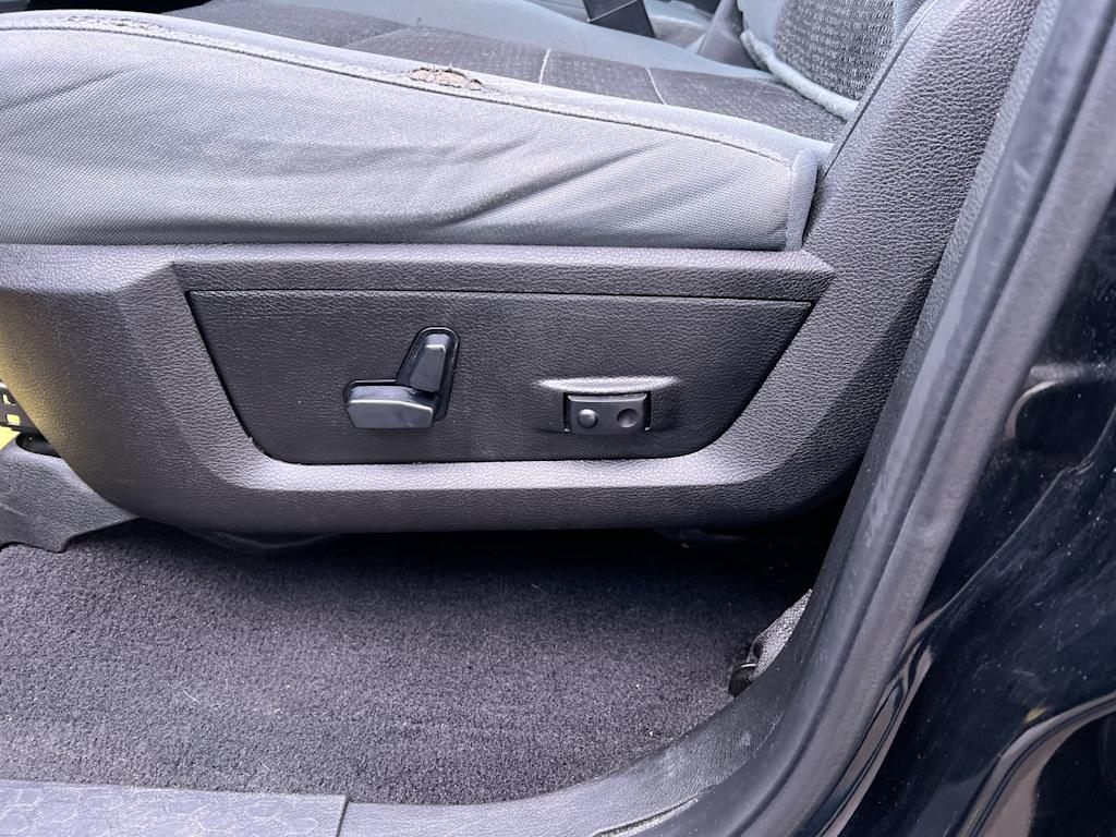 Thumbnail: 2019 RAM 1500 - 19