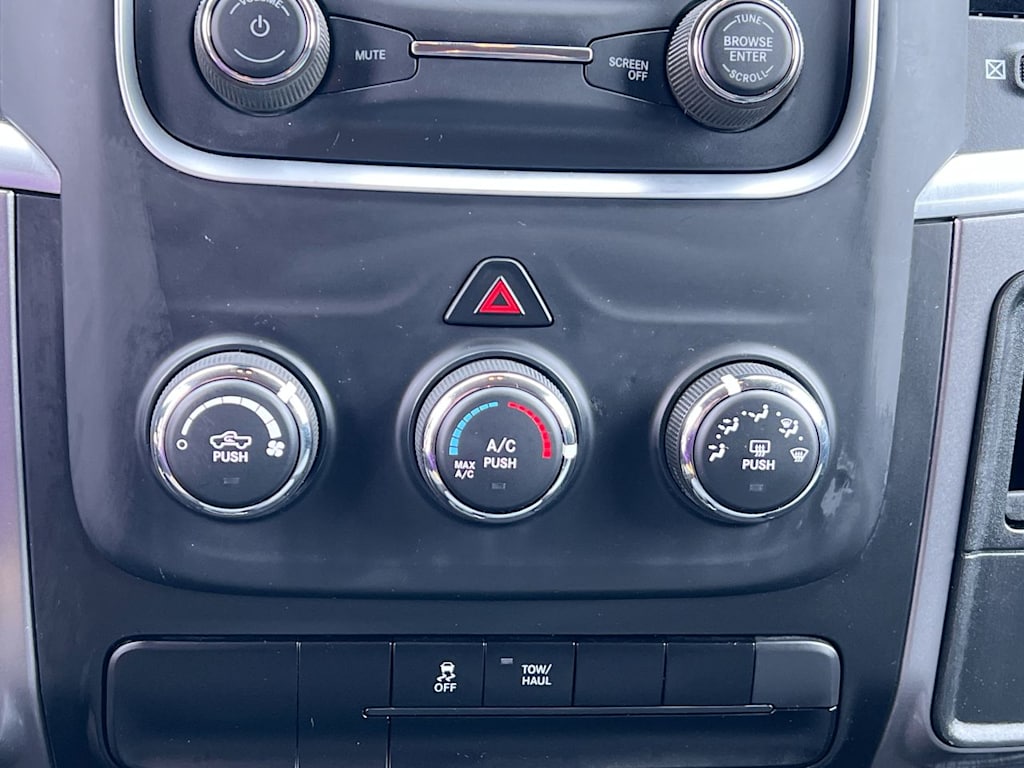 Thumbnail: 2024 RAM 1500 - 23