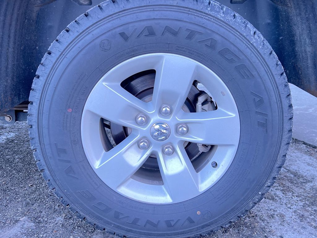 Thumbnail: 2024 RAM 1500 - 8