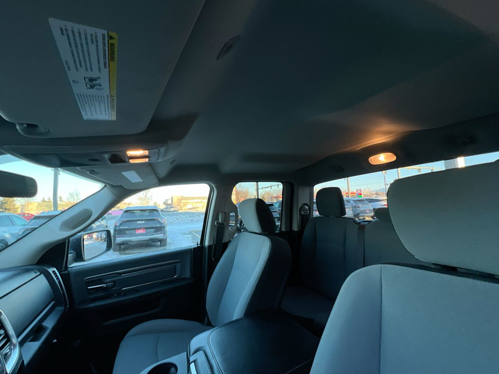 Thumbnail: 2024 RAM 1500 - 25