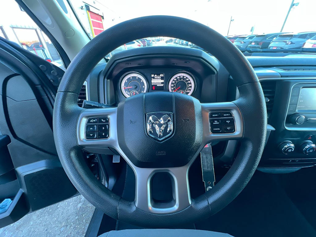 Thumbnail: 2024 RAM 1500 - 2