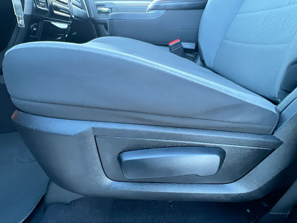 Thumbnail: 2024 RAM 1500 - 19