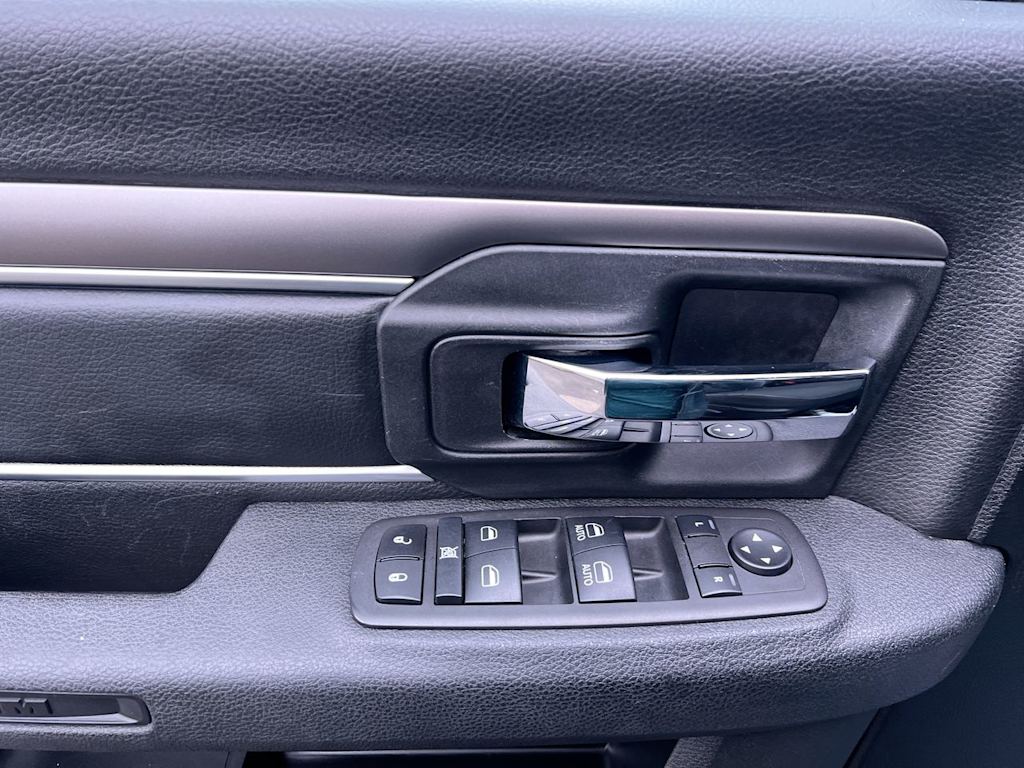 Thumbnail: 2024 RAM 1500 - 18