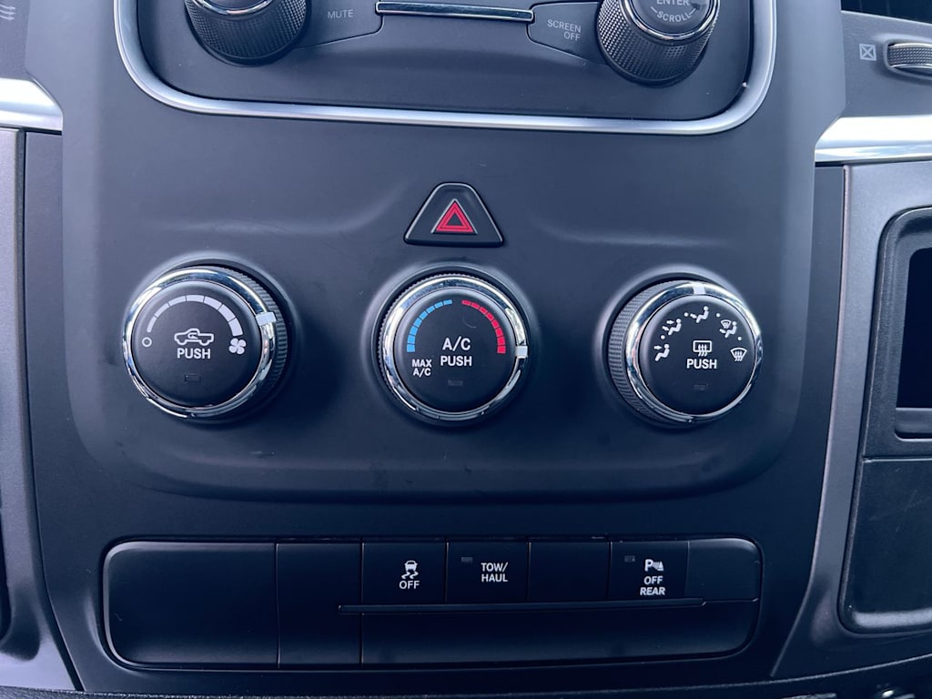 Thumbnail: 2024 RAM 1500 - 21