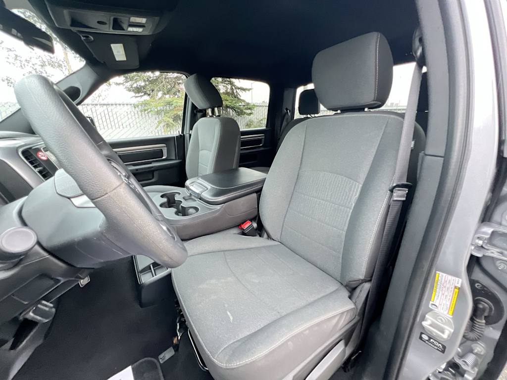 Thumbnail: 2024 RAM 1500 - 8