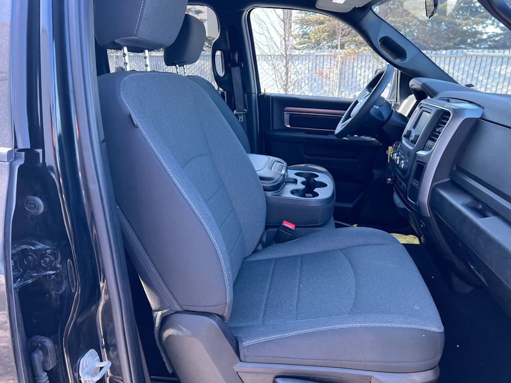 Thumbnail: 2024 RAM 1500 - 9