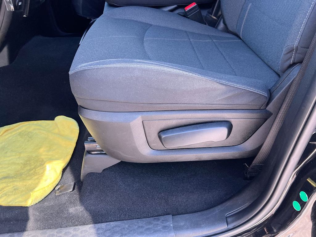 Thumbnail: 2024 RAM 1500 - 17