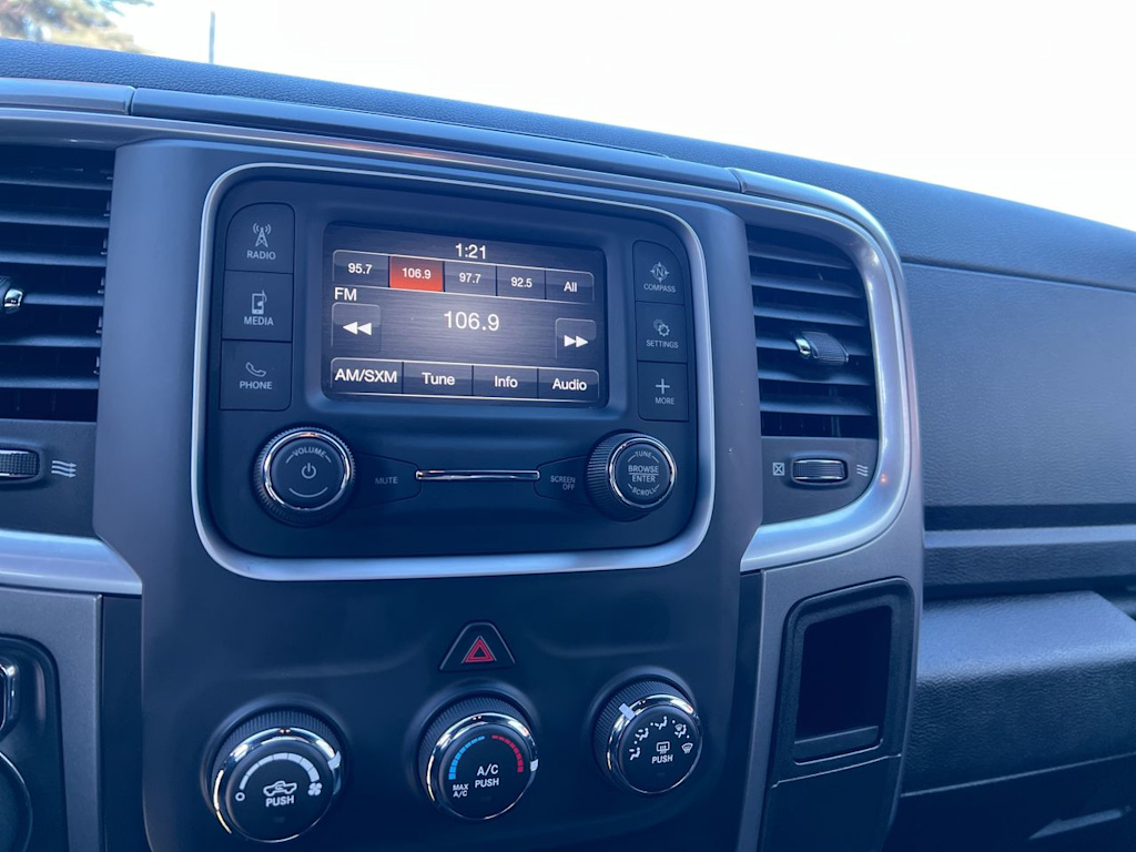 Thumbnail: 2024 RAM 1500 - 11